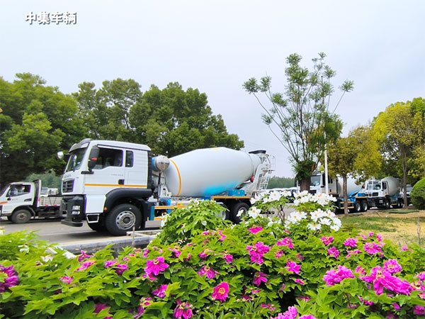 牡丹綻妍 譜寫(xiě)新篇 | 從車(chē)間到牡丹園，這些行業(yè)大腕為何集體"點(diǎn)贊"？