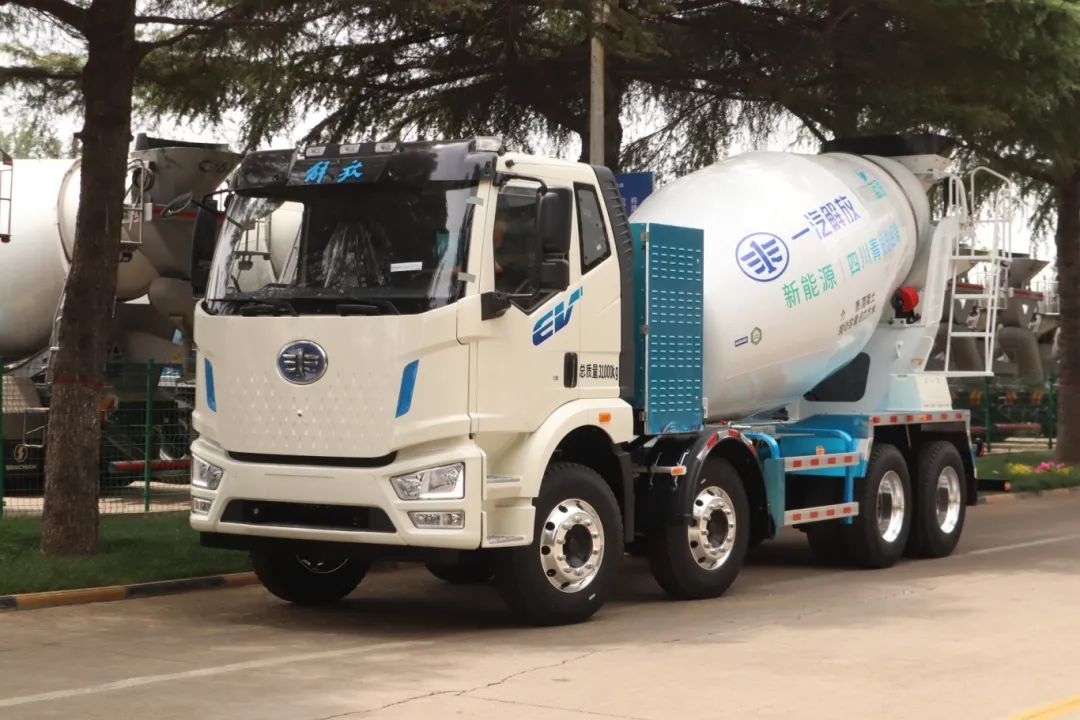 高考加油！中集車輛攪拌車業(yè)務(wù)集團(tuán)“靜音行動”為夢想護(hù)航！