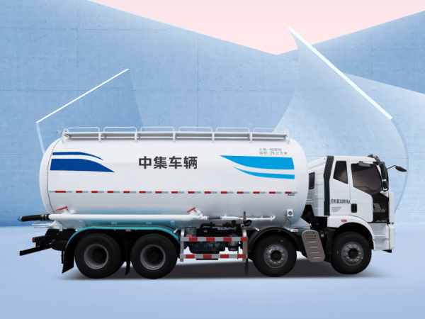 中集車輛粉罐家族實力登場，揭秘粉粒物料運輸車的"高效可靠"之道！