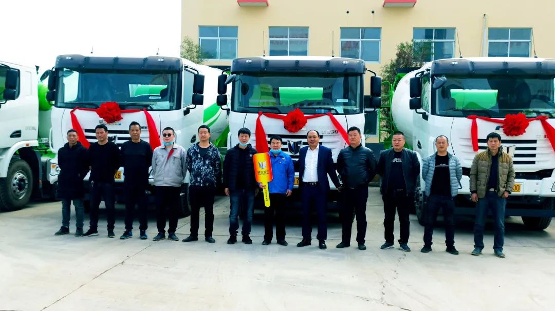 亮相古都！ 新老客戶共提車 這個(gè)組合當(dāng)真要火~