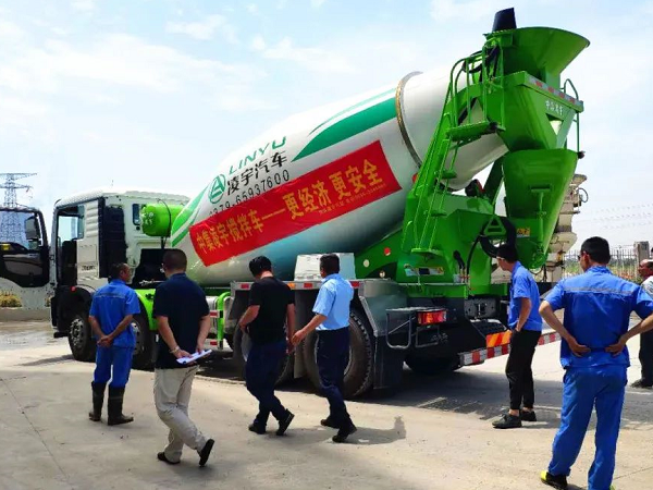 中集凌宇攪拌車全國巡展繼續(xù)：出征安徽，這一組合果然豪橫！